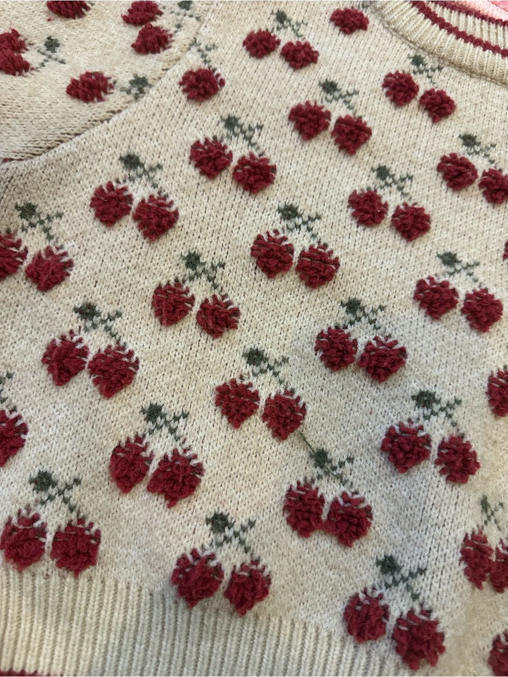 Cider Women’s Size M Cherry Knit Puff Sleeve Sweater Cream Red NWOT - Picture 2 of 4
